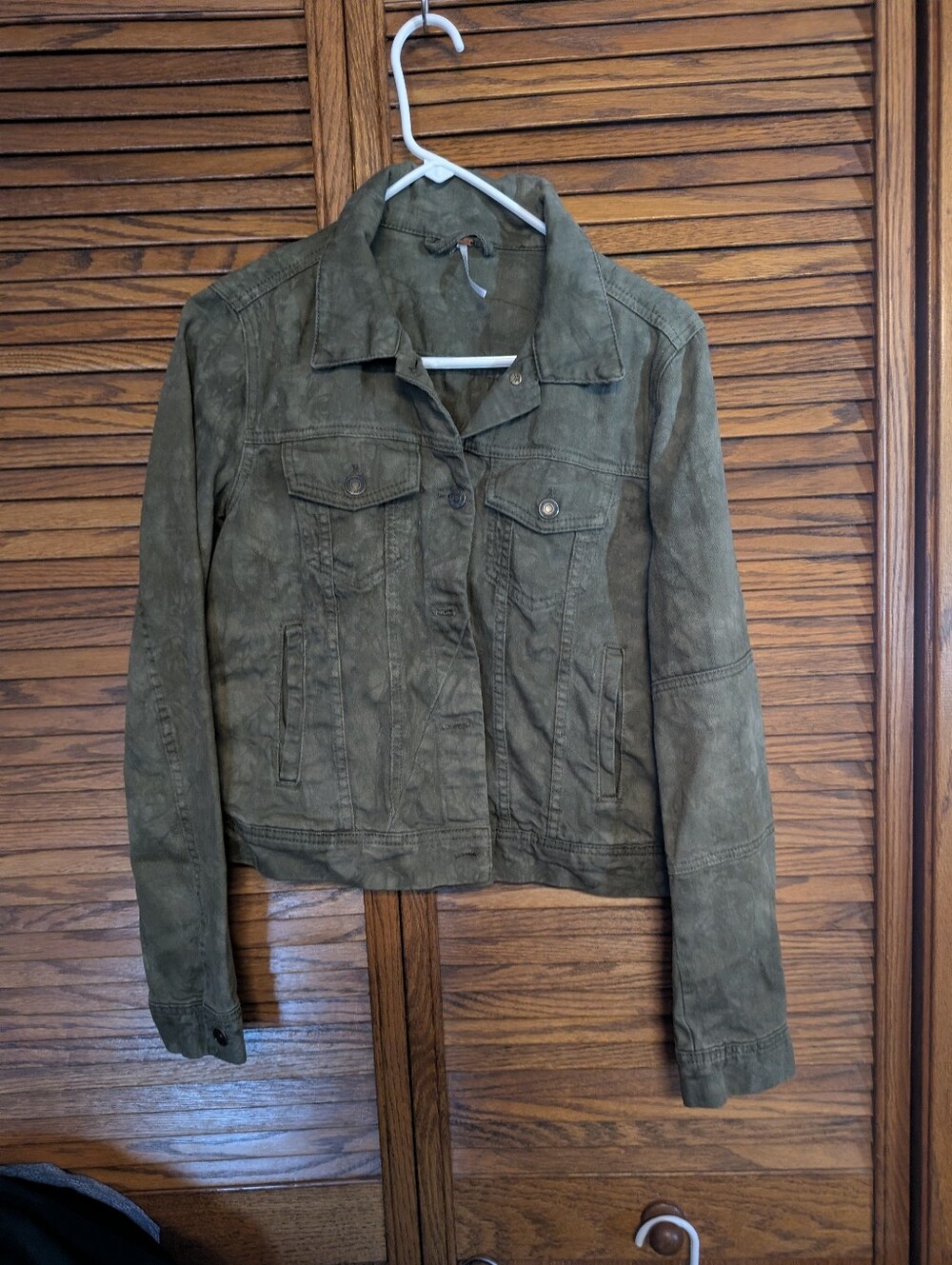 Free People Green Floral Camo Denim Jean Jacket Women's Size Small